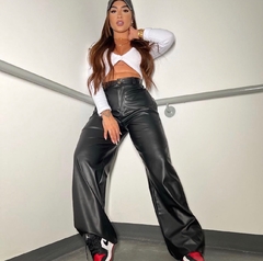 Calça Wid leg Couro