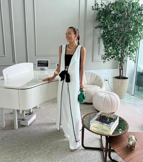 Conjunto Max Colete Três Peças