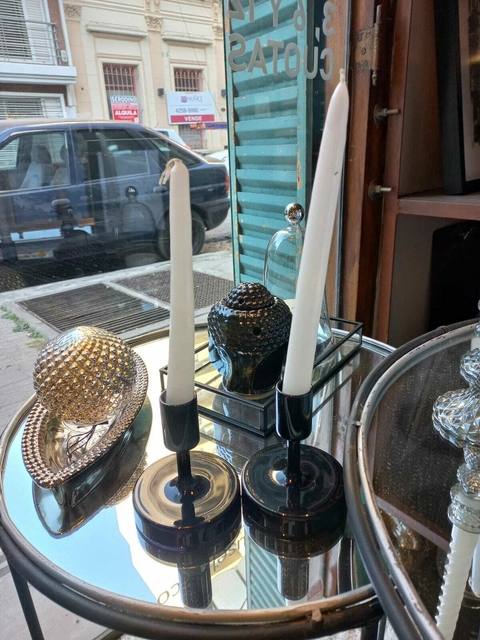 Velas candeleras cónicas