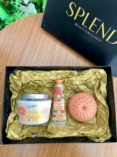 Kit Ninfa Das Águas (1 Creme de Mãos 30g + 1 Sabonete Perfumado 100G + Sérum Corporal Hidratante 200ML)