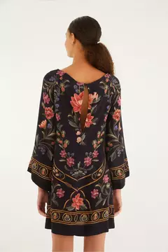 vestido curto estampado floral belle Farm - LAURA ANTUNES ARTESANATO