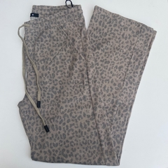 Pantalón Jesse Estampado en internet