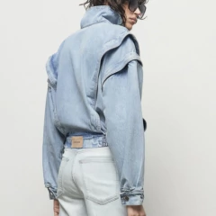 Campera Katniss en internet