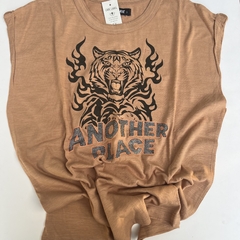 Remera Majida - comprar online