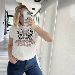 Remera Majida