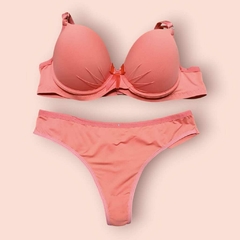 001460-CONJUNTO LISO THAISSA na internet