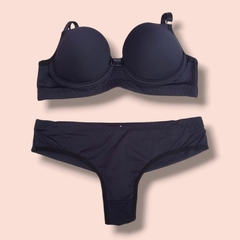 Imagem do 000613-CONJUNTO LISO BRUNIELE