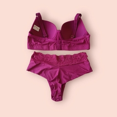 620-CONJUNTO PLUS RENATA na internet