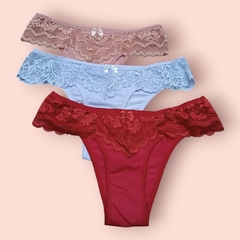 953-CALCINHA TRADICIONAL COM RENDA ANY - comprar online