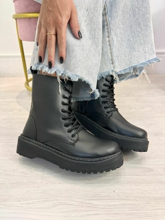 Coturno Tradicional Preto - comprar online