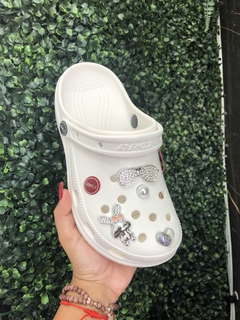 Sandália Crocs Branca - comprar online