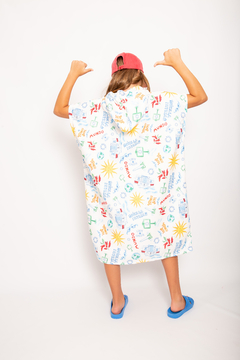 Poncho surf Mundo Talle M - comprar online