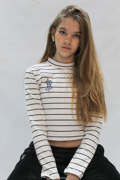 Crop manga larga rayas negras talle 16