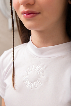 Crop Blanco bordado talle 16 - comprar online