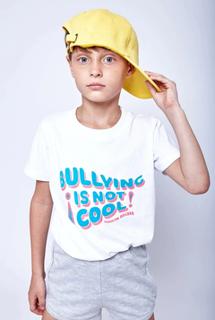 Remera Blanca Bullying talle 10