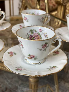 Serviço de cafezinho em porcelana francesa Limoges