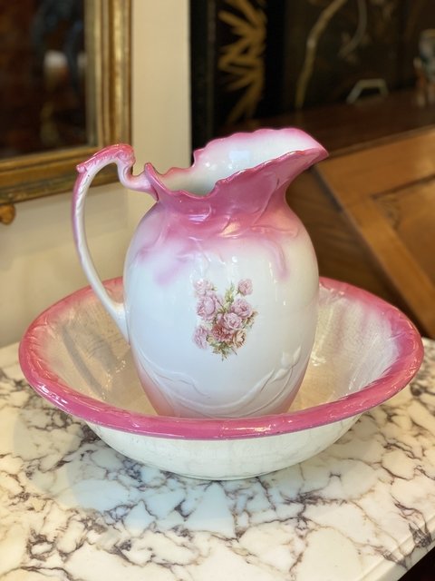 Bacia e gomil em porcelana inglesa J&G Meakin