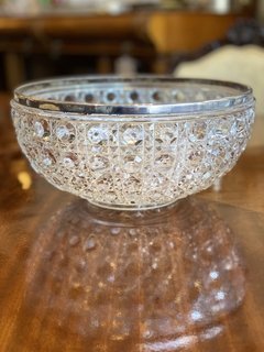 Centro de mesa em cristal Baccarat e borda em prata de lei