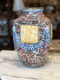 Vaso em faiança alemã na internet