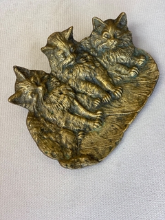 Depojador em bronze “gatos” - comprar online