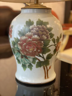 Abajur em porcelana oriental na internet