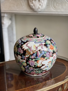 Potiche em porcelana chinesa