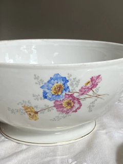 Sopeira em porcelana polonesa na internet