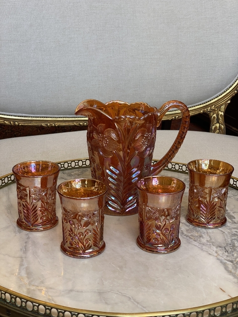 Conjunto de jarra e 4 copos em carnival glass
