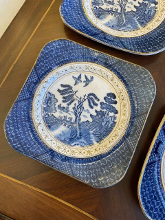 Conjunto em porcelana japonesa decoração “willow” - Art Rarus Antiquário