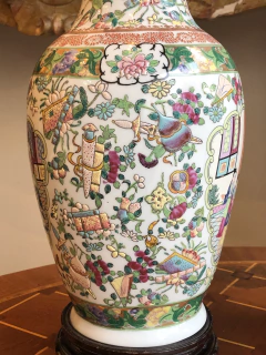 Imagem do Par de vasos em porcelana chinesa