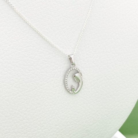 Dije Virgen Niña Grande