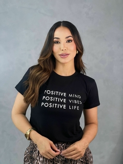 T-Shirts CLUB - POSITIVE na internet