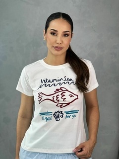 T-Shirts CLUB - PEIXE VITAMIN SEA na internet