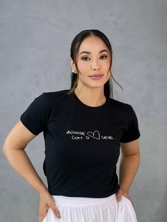 T-Shirts CLUB - Acorde com o coração leve na internet