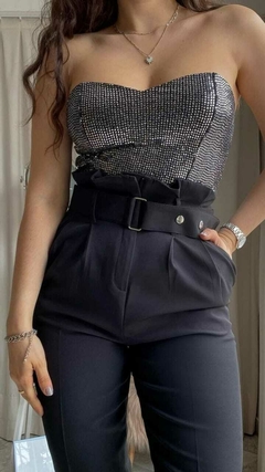 PANTALÓN PINZADO CON CINTO - comprar online