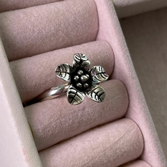 Anillo Flora en internet
