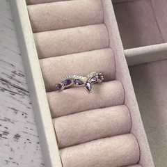 Anillo V lila - maruaccesorios