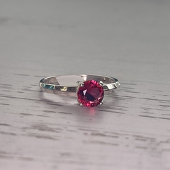 Anillo solitario piedra roja - comprar online