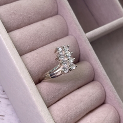 Anillo de piedras blancas - comprar online