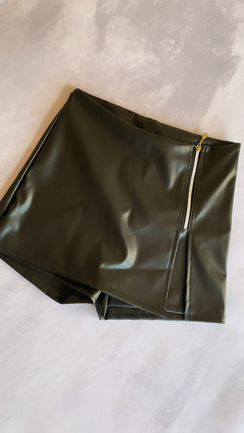 SKORT ENGOMADO NEGRO