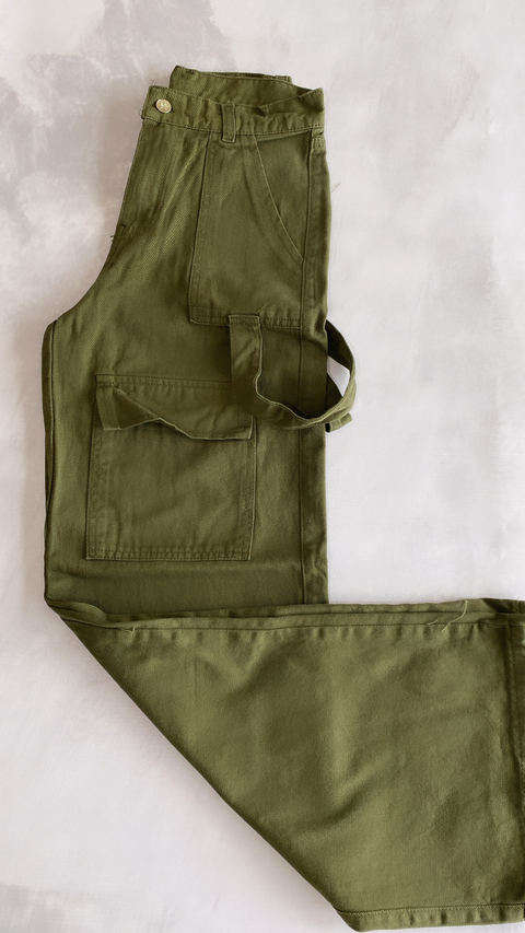 PANTALON CARGO RIGIDO VERDE