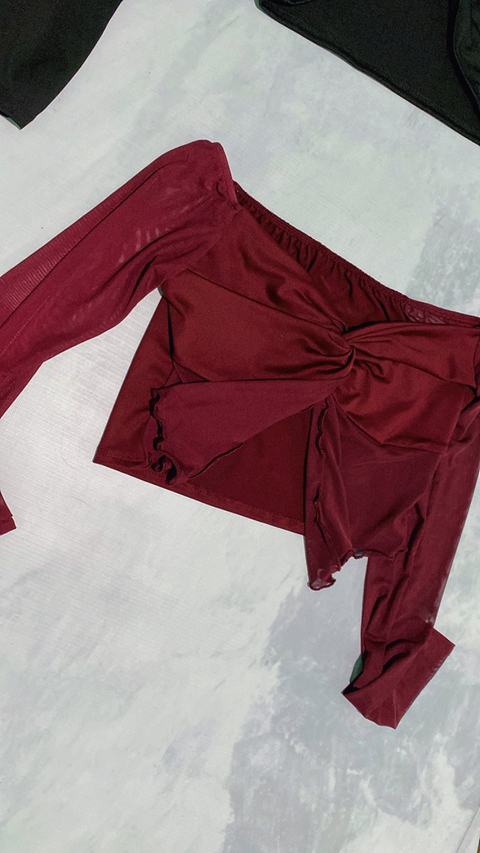 TOP MANGA LARGA BORDO - comprar online