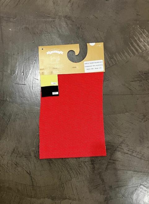 WAFFLE TEJIDO CALADO