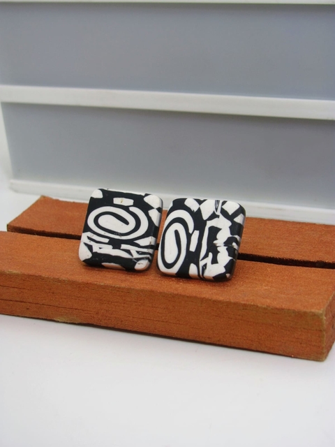 PENDIENTES MONOCHROME