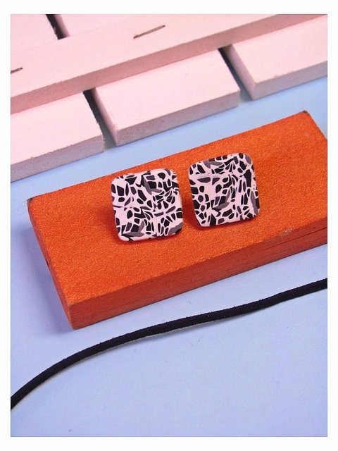 PENDIENTES MONOCHROME