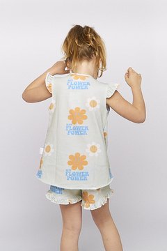 Pijama "VOLADOS" Flower power base green - comprar online