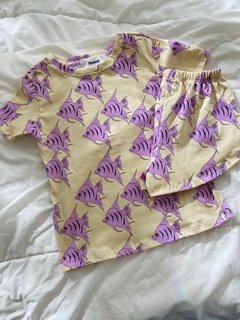 Pijama unisex Pez base Vainilla en internet