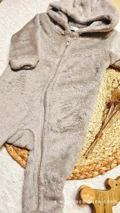 Osito Enterito de Polar Soft Con Pie, Capucha y Cierre - Gray - comprar online