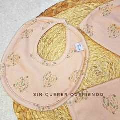 Set de Nacimiento Estampado: Babero, Babita y Gorrito en internet