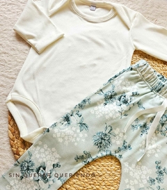 Body Morley liso + Babuchita Invierno Pastel